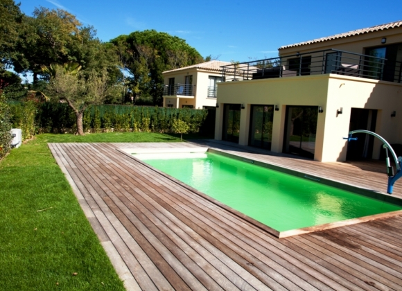 Rent Villa Charlotte Bouillabaisse St Tropez - luxury villa and its pool house