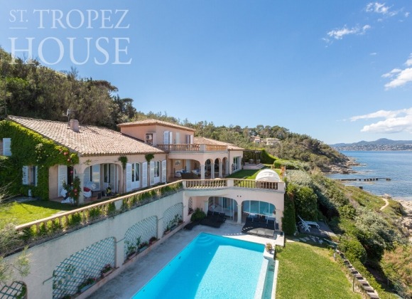 rent villa dim les parcs de st tropez swimming pool