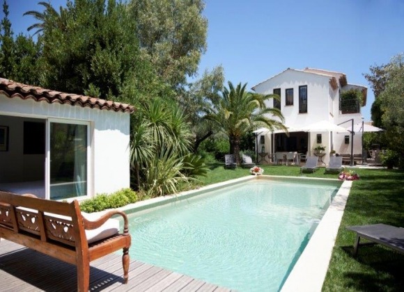 rent villa mariana st tropez route des carles swimming pool
