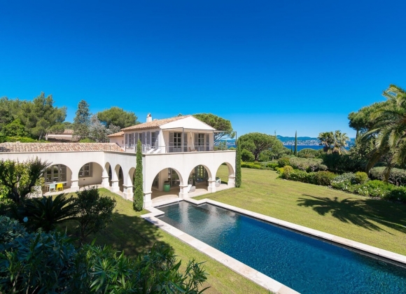 villa for rent les salins St tropez Villa Agnes -  property