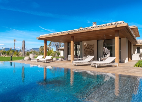 rent villa boulliabaisse st tropez palmieros swimming pool