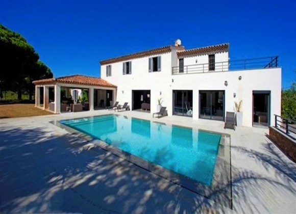 Rent Villa Carpe Diem St Tropez - luxury villa with swimming pool
