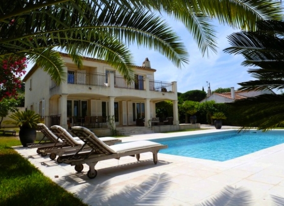 Rent Villa Palmier center St Tropez - swimming pool
