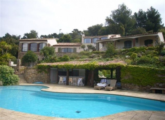 Rent Villa Azoucap Tahiti St Tropez - property