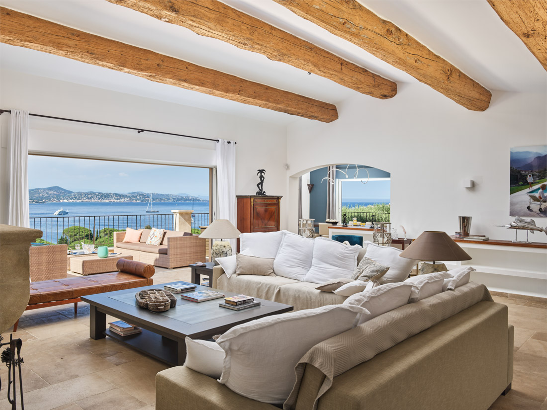 holiday rental villa st tropez gassin villa treasure living room