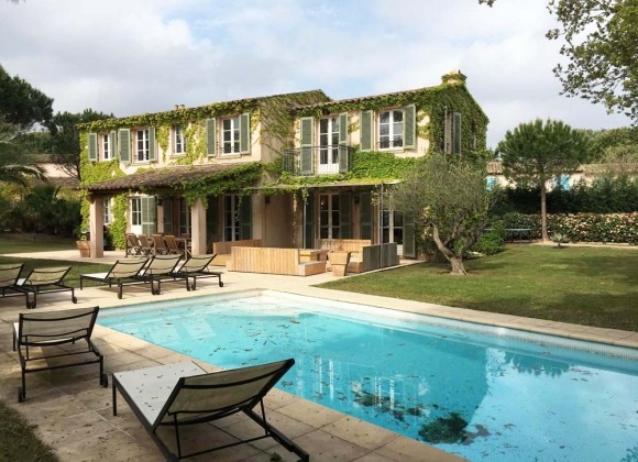 rent villa castel bouillabaisse swimming pool