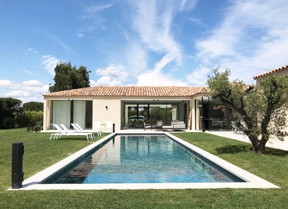villa for rent bay les salins st tropez property