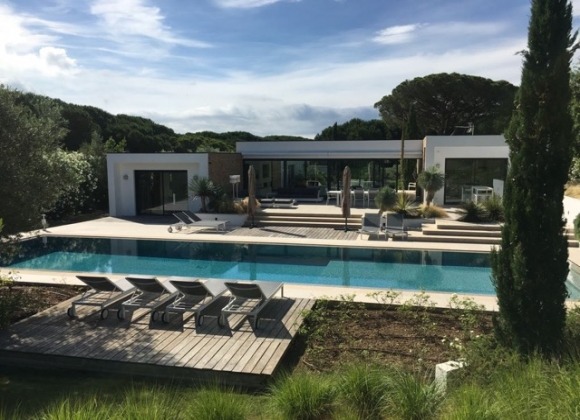 rent villa pampelonne beach modernity bathroom property view