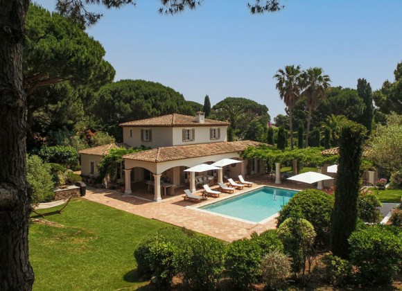 villa for rent begette les parcs de saint tropez property birdview