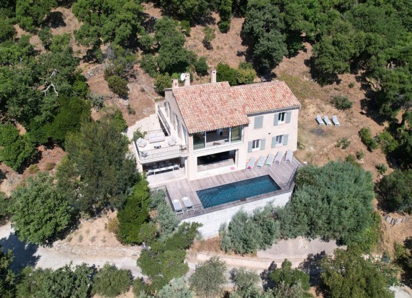 villa for rent panoramique st tropez birdview