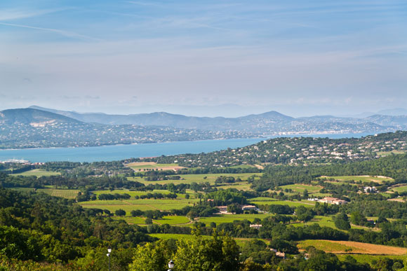 finding land in st tropez gassin