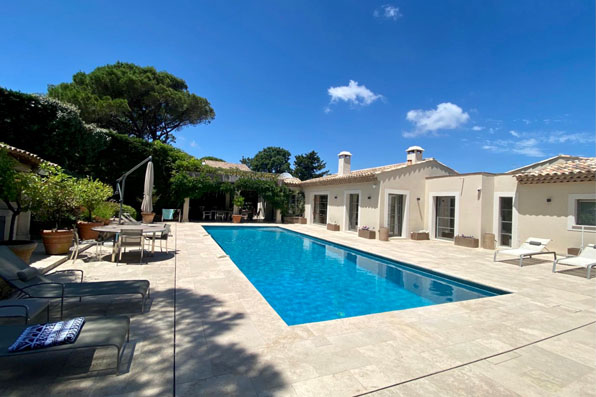 luxury villa to rent