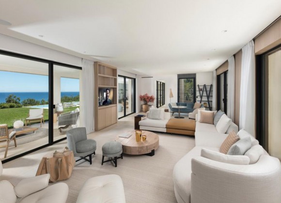 rent villa asana les parcs de saint tropez living area
