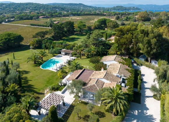villa for rent voss la moutte birdview